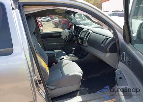 2015 Toyota Tacoma Base V6 из США, поврежденный, VIN 5TFUU4EN9FX144096